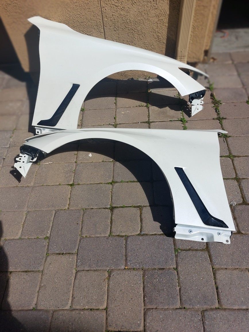'22 INFINITY Q60 FACTORY OEM SIDE FENDERS
