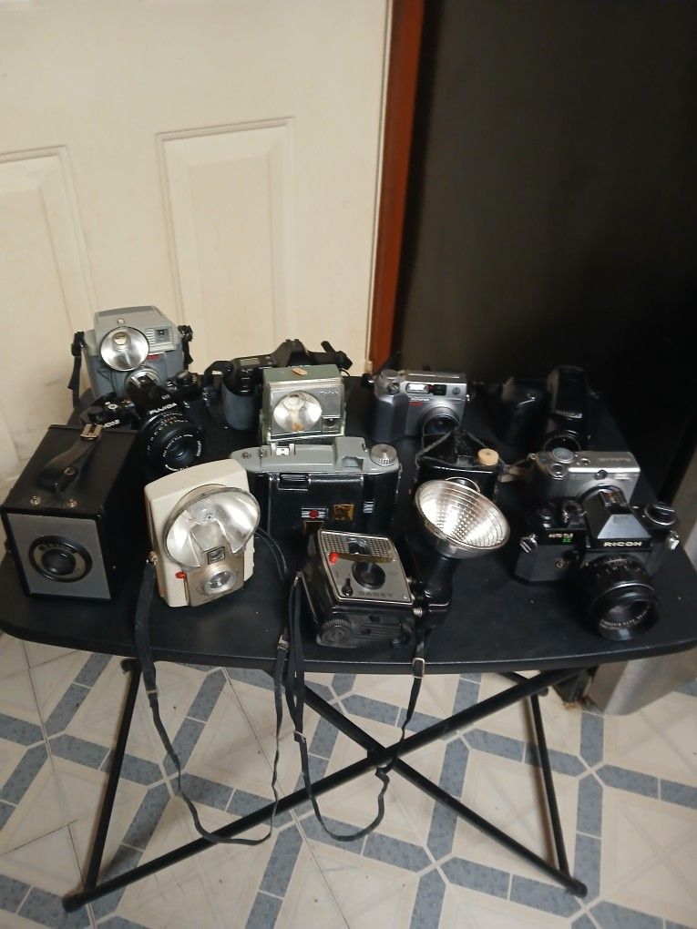 Used Vintage Cameras $ 50 dollars For All Final Price