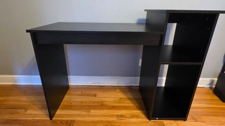 Free Office desk with Chair