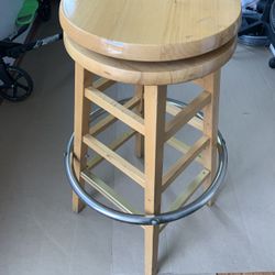 Bar Stools 