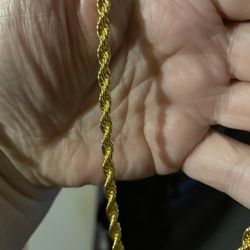 Awesome Super Thick 14K GOLD PLATED CHAIN 28”  A Fabulous Chain ... Never Worn