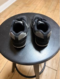 New Balance 574 Black & White Kids Sneakers 7 US (baby)