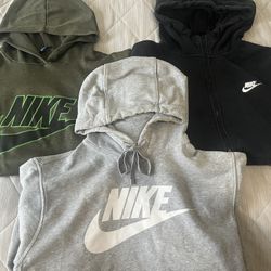 Nike Hoodies 