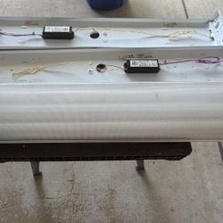 Free Fluorescent Light Fixtures 