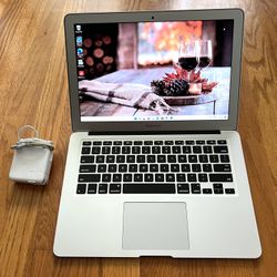 13 inches Macbook Air 2017 Laptop Win11 Pro i5 5350U @1.8Ghz SSD 128Gb RAM 8Gb Microsoft Office 2021 Optional