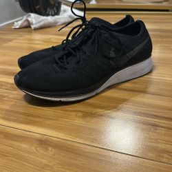 Nike Flyknit Trainers