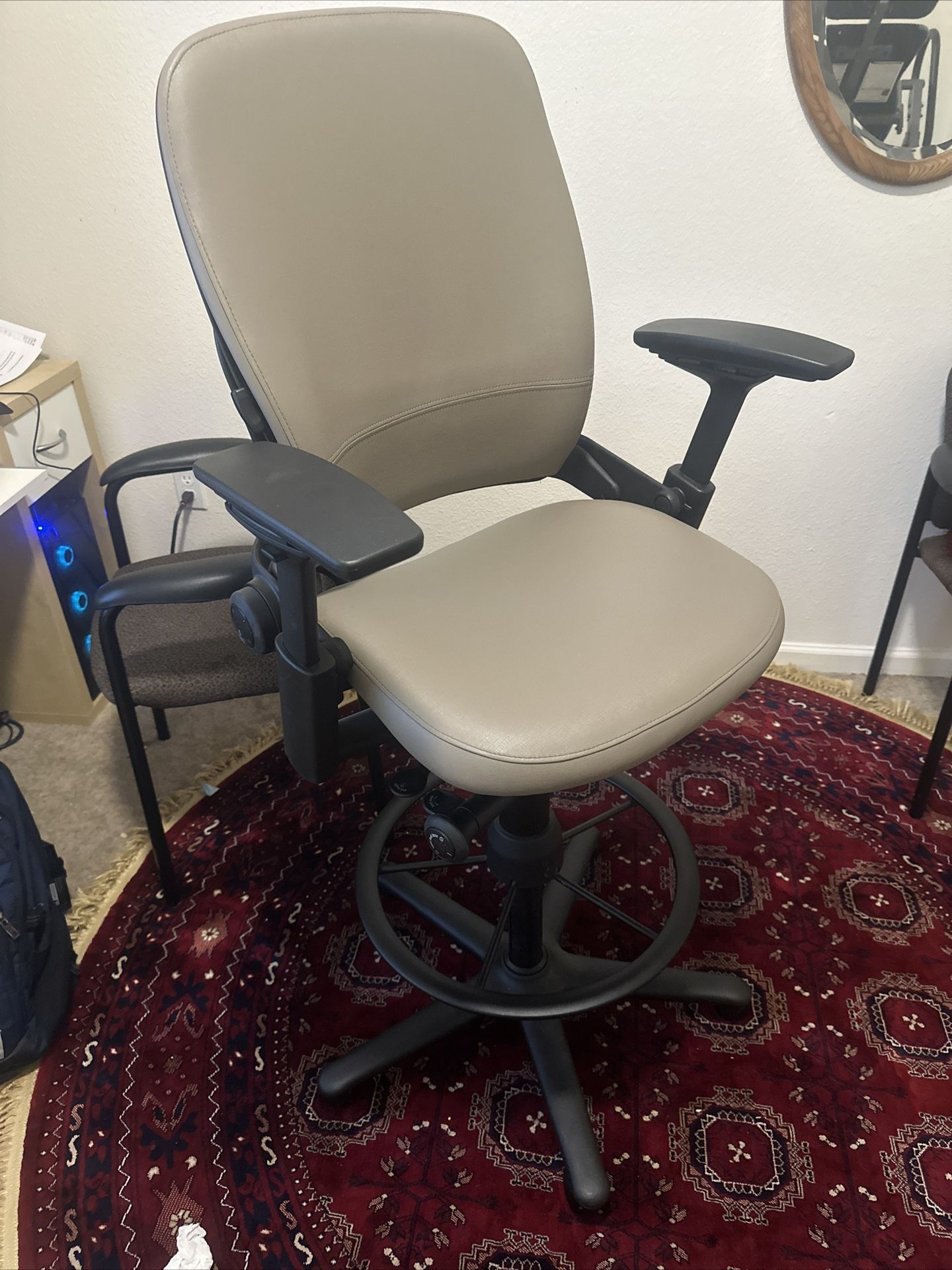 Grey Steelcase Leap Fabric high quality chair