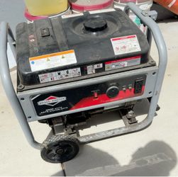 Briggs & Stratton 3500 Watt Portable Generator – 4375 Starting Watts