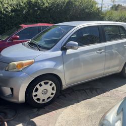 Scion xD