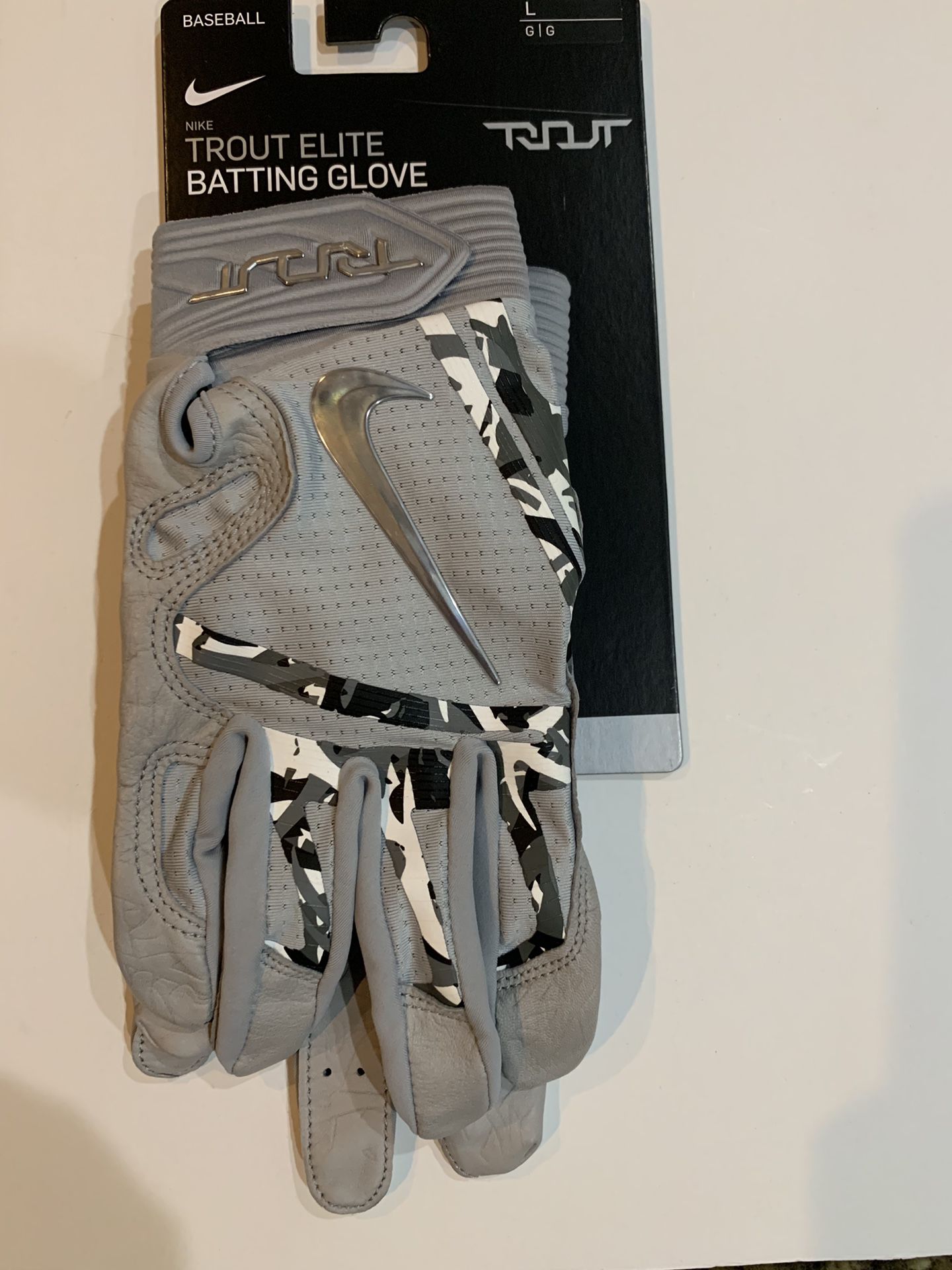 Nike Trout Elite Baseball Batting Gloves