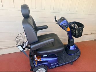 Pride Maxima 3-Wheel Electric scooter