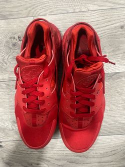Nike huaraches size 10