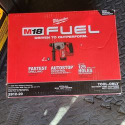 Milwaukee M18 Fuel 1" Rotary Hammer Drill