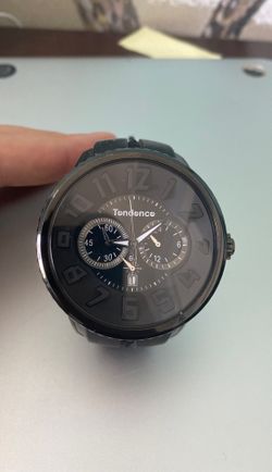 Tendence Gulliver Round watch