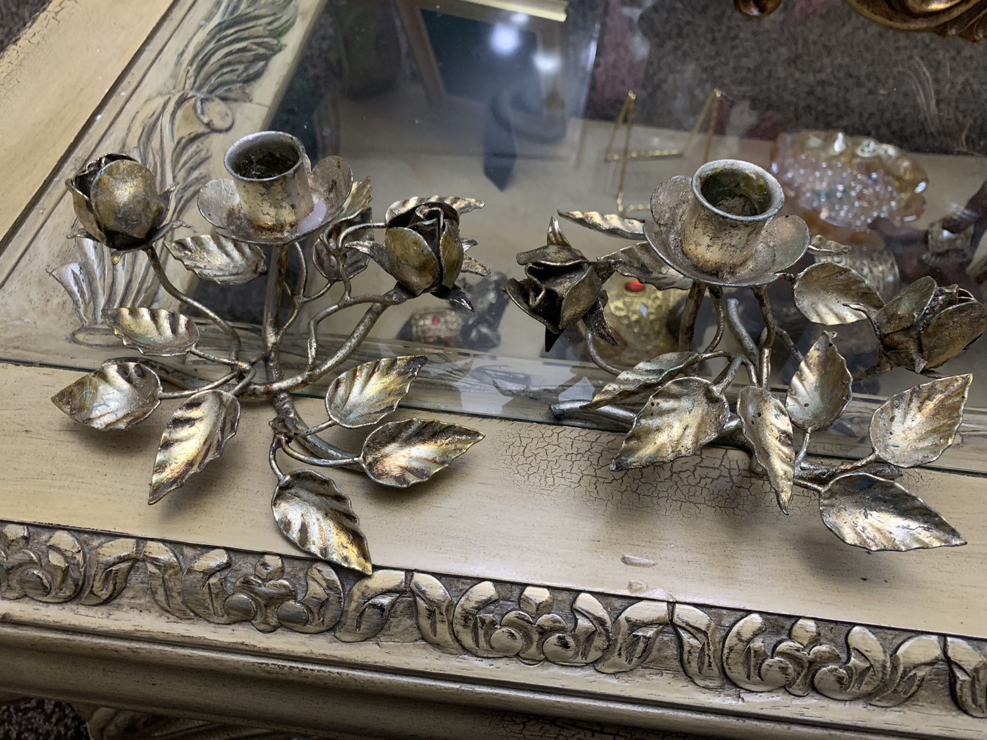ITALY VITAGE GOLD METAL ROSES CANDLE HOLDERS