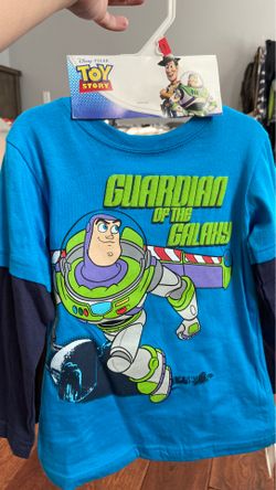 Boys shirt with attached cape size 4t