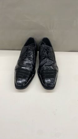 Stacy Adams shoes. Item No 271 (Shopgoodwill)