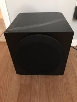 Yamaha sub SW-216