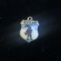 Vintage /Antique Sterling Silver - SCOTLAND Enamel Travel  Shield Bracelet Charm
