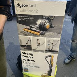 Dyson  Multi Floor 2 