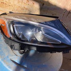 Mercedes-Benz C Class Headlight