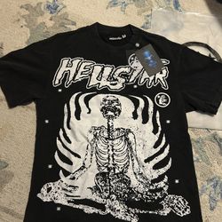 New Hellstar T-shirt Mens Size Small 70$
