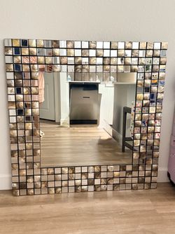 Large Beautiful mirror decor with mother of pearl shells