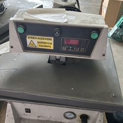 Insta 728 pneumatic Heat Press