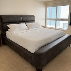 King Size Upholstered Bed + Adjustable Base (Great Condition)