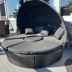 Daybed w/Retractable Canopy Outdoor Wicker 