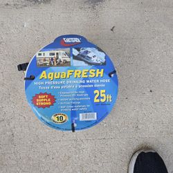 Manguera de Agua Potable sin Sabor AquaFresh Para RVs- 25'
