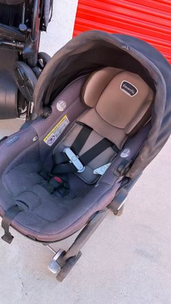 Evenflo Shyft DualRide Infant Car Seat and Stroller Combo