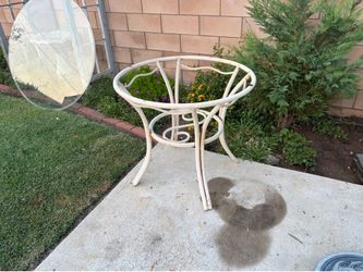 Patio table