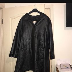 Never Used Plus Sized Leather Coat (womens)