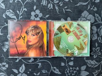 Signed Taylor Swift TLOAS CD / Card