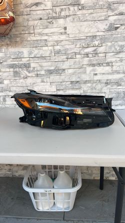 2025 Toyota Camry Hybrid