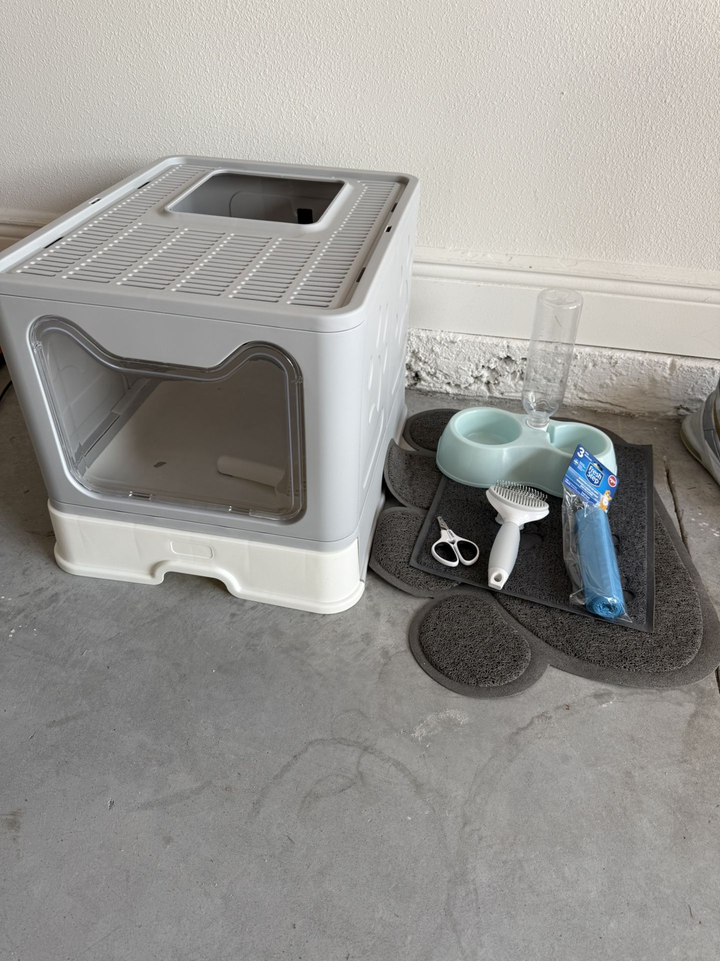 Cat Litter Box
