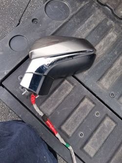 2019 Lexus NX400 Drivers door Mirror.