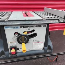 TABLE SAW WIHT METAL STAND 10 in 15 AMP EXCELLENT CONDITIONS 