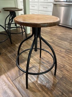 Counter stools - adjustable height