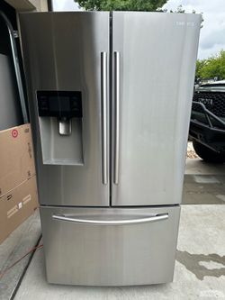 Refrigerator