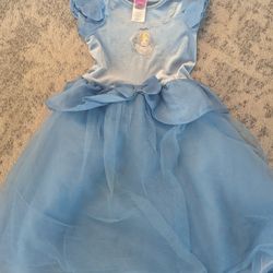 Halloween Costumes 