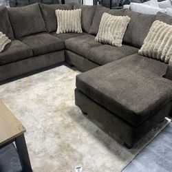 Large Brown Sectional Sofa Couch!! New