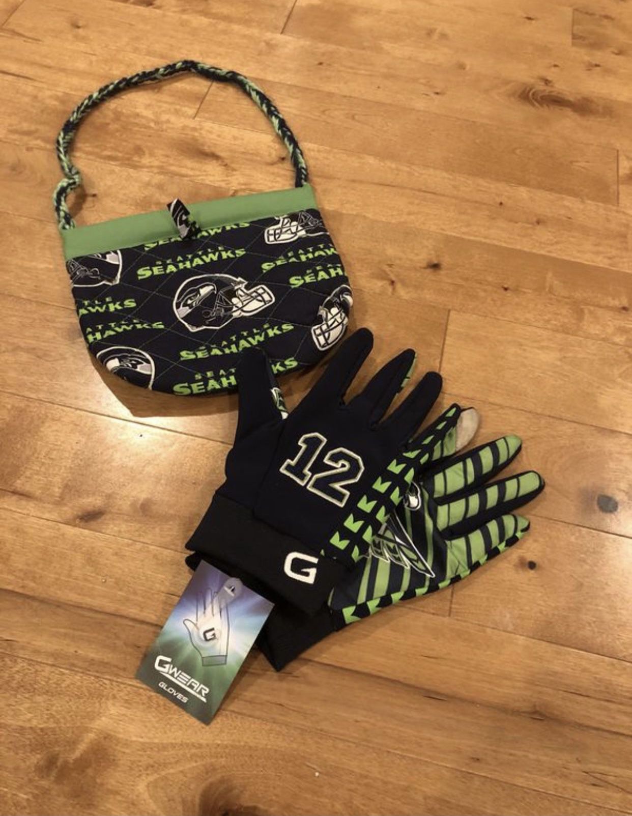 NWT Seahawks Football | Sports Gear | Gloves | Bag | Accessories