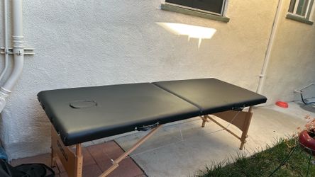 Chiropractor bed