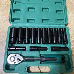 Impact Wrench Set With 1/2 - Inch