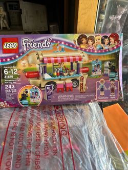 Lego Friends Amusement Park Hot Dog Van