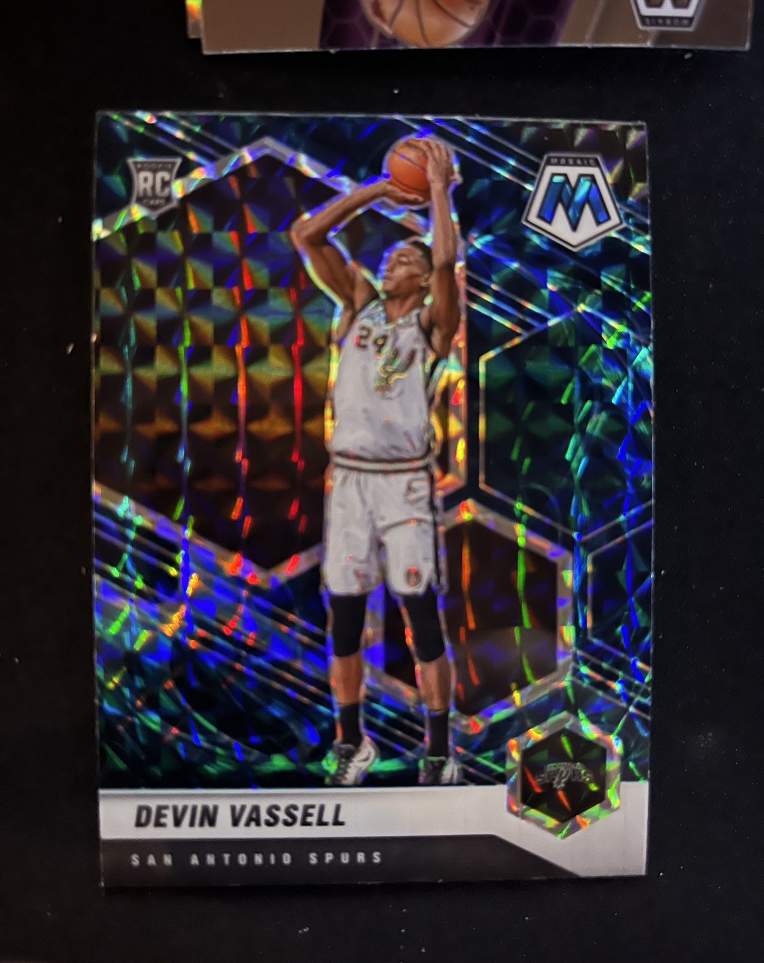 2020-21 Panini Mosaic NBA basketball GENESIS Devin Vassell Rookie No. 221 very rare