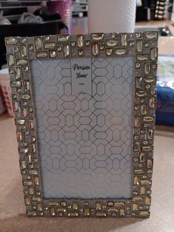Parisian Home 4x6 Jeweled Picture Frame