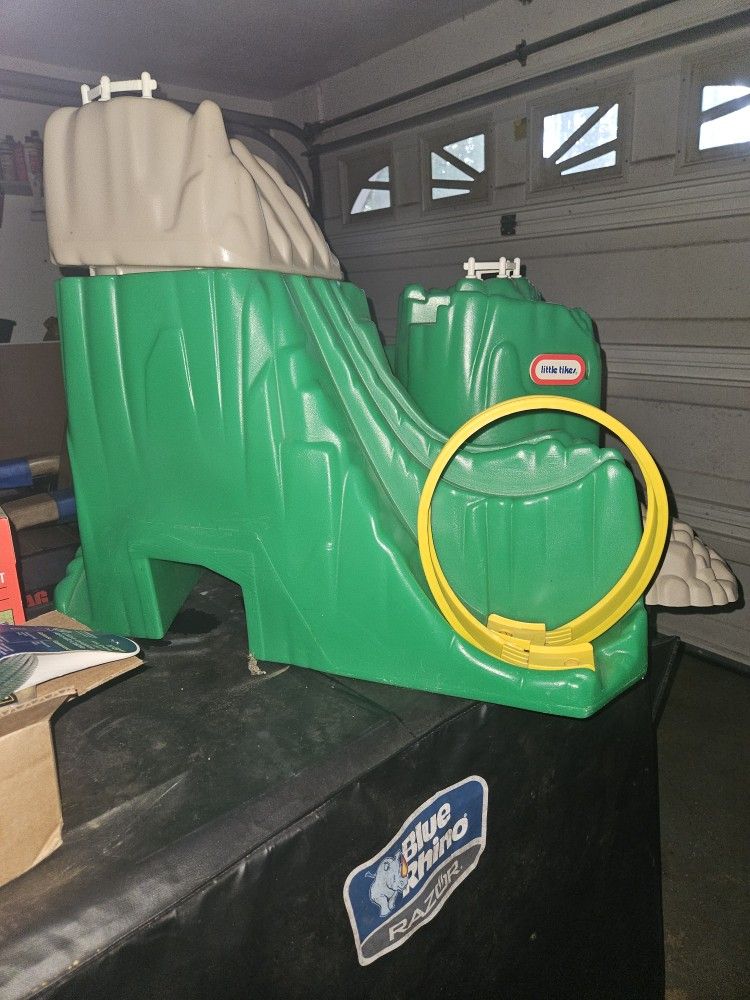 Vintage Little Tikes Green Mountain Adventure Raceway For Matchbox Cars